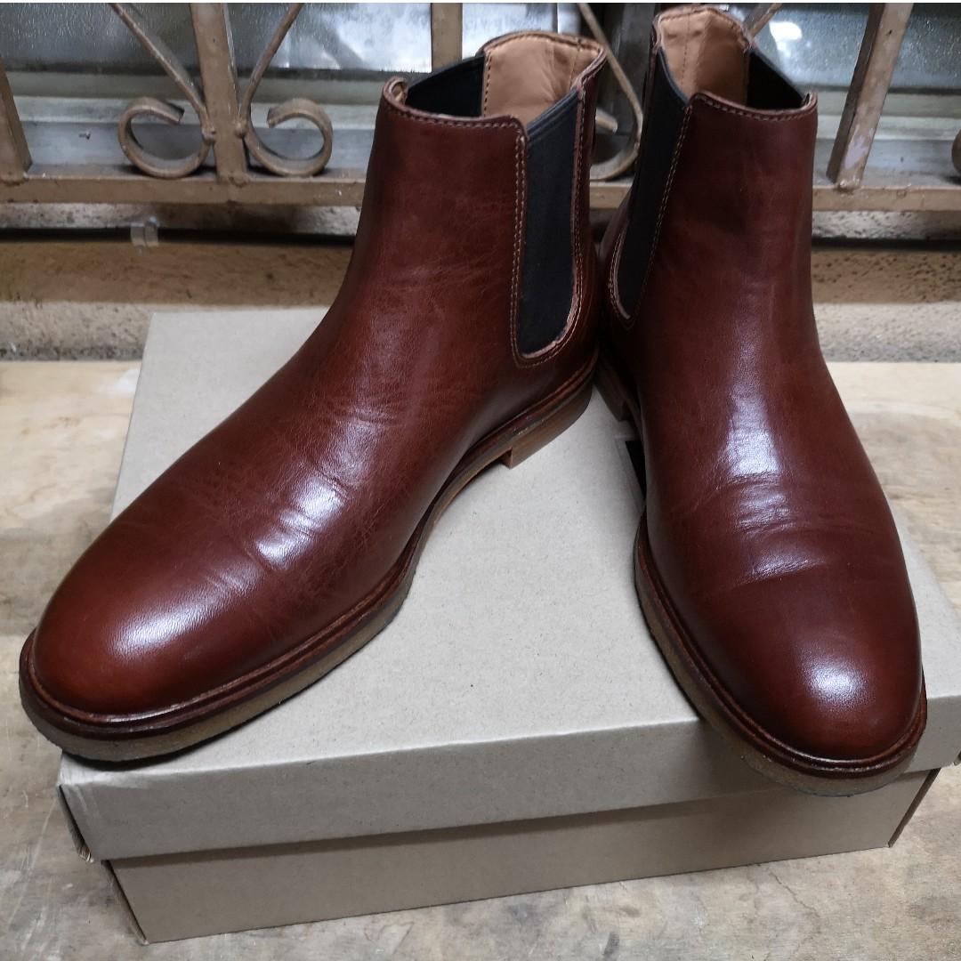 2019 Clarks Men Leather Chelsea Boot Clarkdale Gobi Mahogany Leather US 7.5M