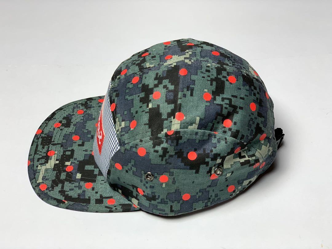 Comme des garcons store 5 panel ii