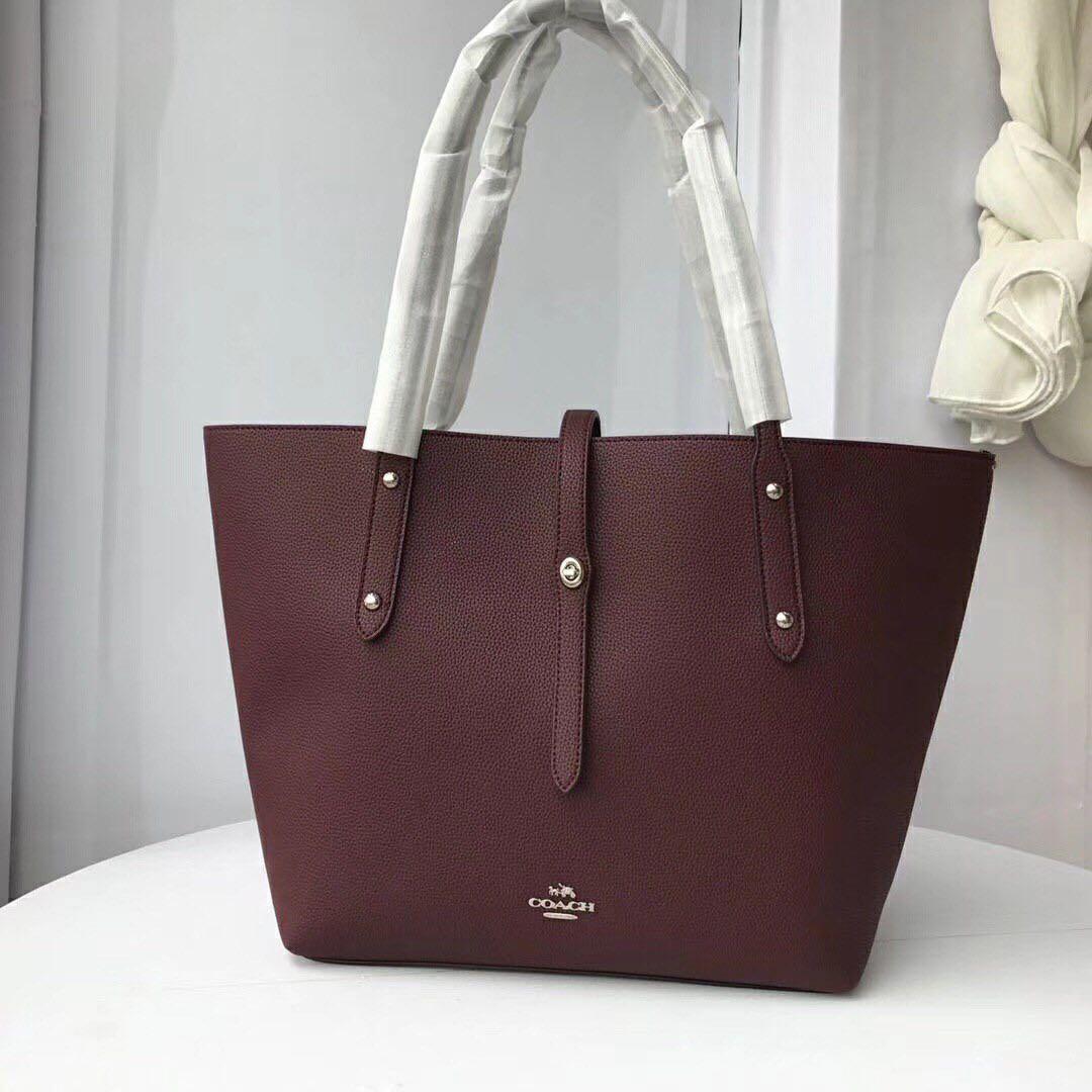 Coach market tote oxblood top