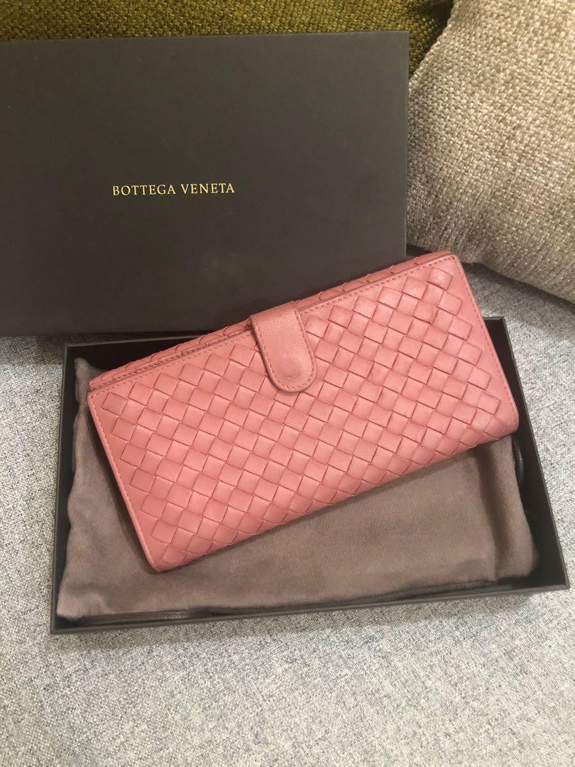 Bottega Veneta Wallet Continental Wallet in Peony Intrecciato