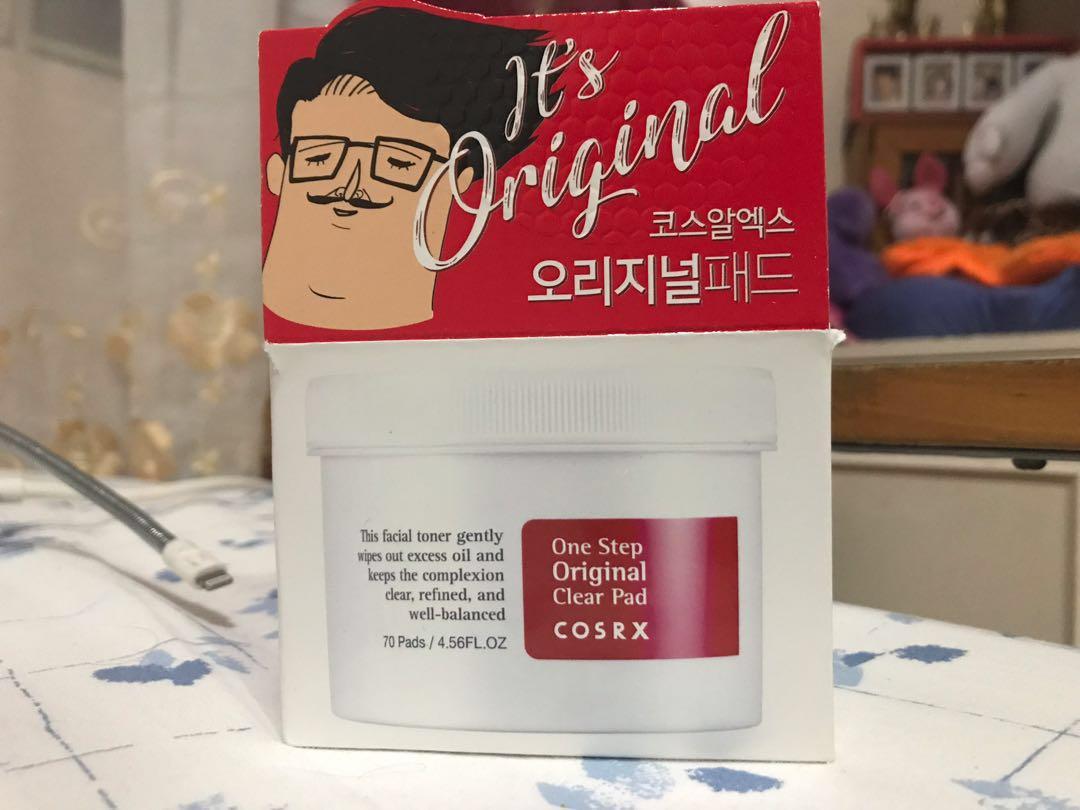 COSRX One Step Original Clear Pad (Category: Face Care) located in Pasig City. Submitted by libz27 (Listing ID 218540357, Image 1). Description: Bought by a friend in Korea. Naghoard siya. So this is extra na 2021 pa expiration. Have 2 packs up for grabs.