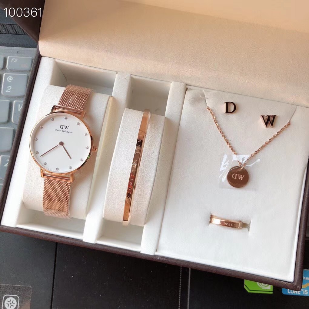 Daniel wellington discount 1 set