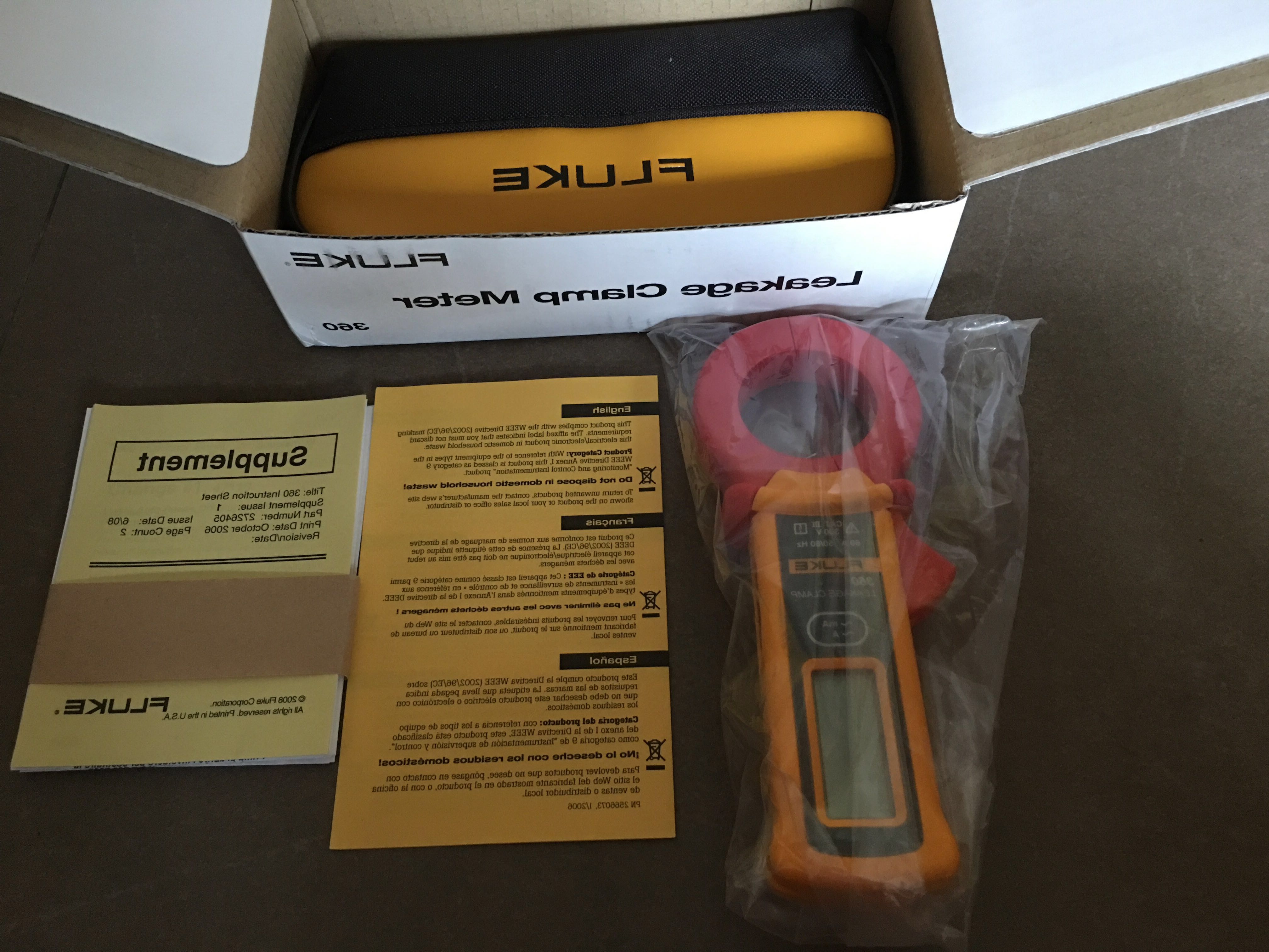 Fluke leakage current clamp meter 360, Everything Else on Carousell