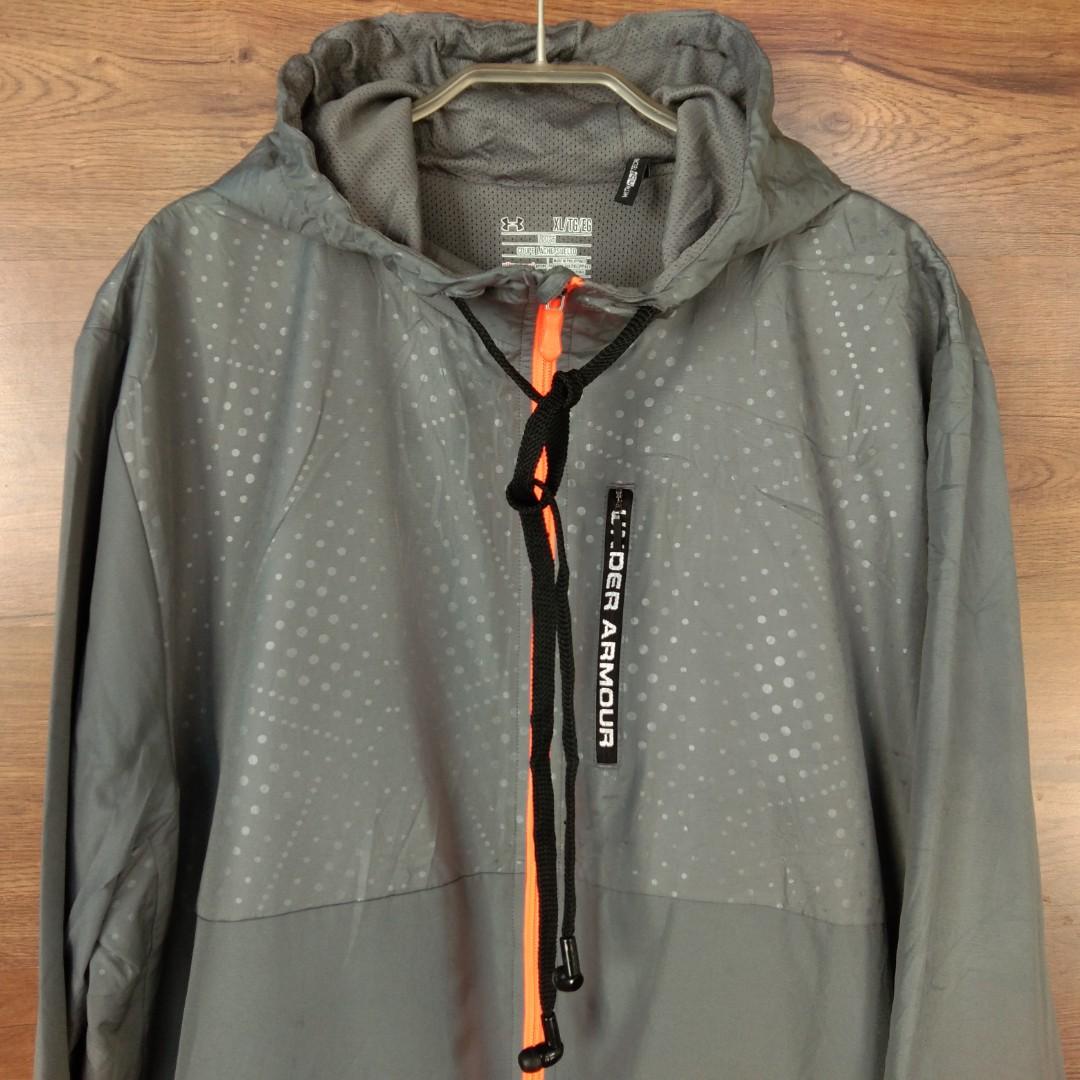 jaket under armour