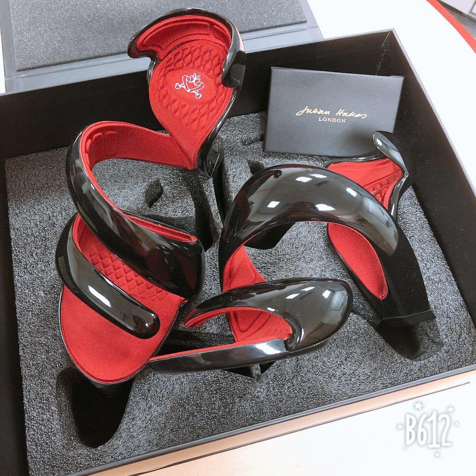 julian hakes heels