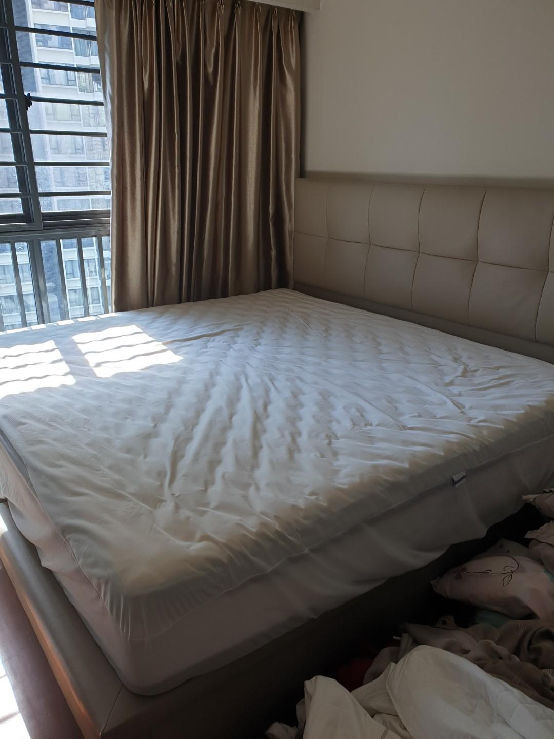 King size stor bed w mattress royal plaza hotel collection