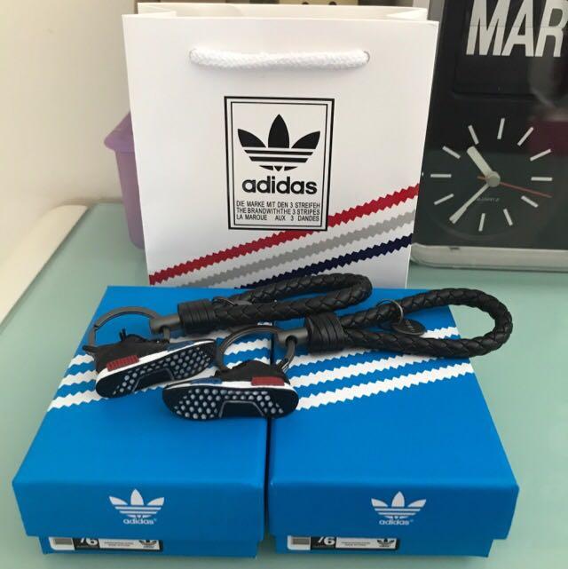 Adidas nmd 3d keychain 2025