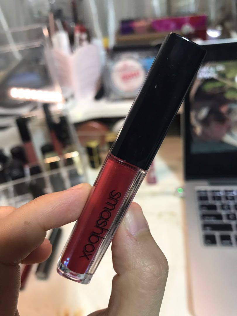 Liquid lipstick smash box, Health & Beauty, Makeup on Carousell