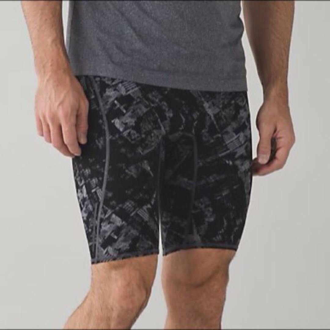 Lululemon Men s Compression Short BNWT Men s Fashion Bottoms