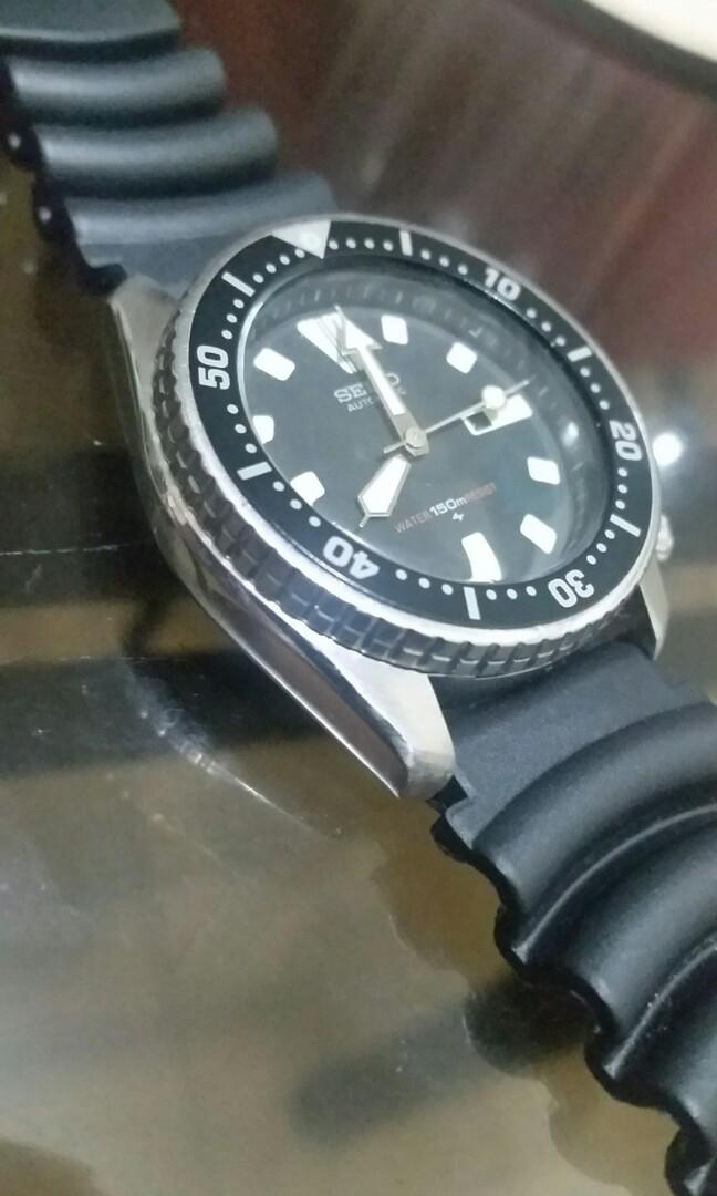 Mb Seiko Divers Watch 37mm case, Men's Fashion, Watches & Accessories,  Watches on Carousell