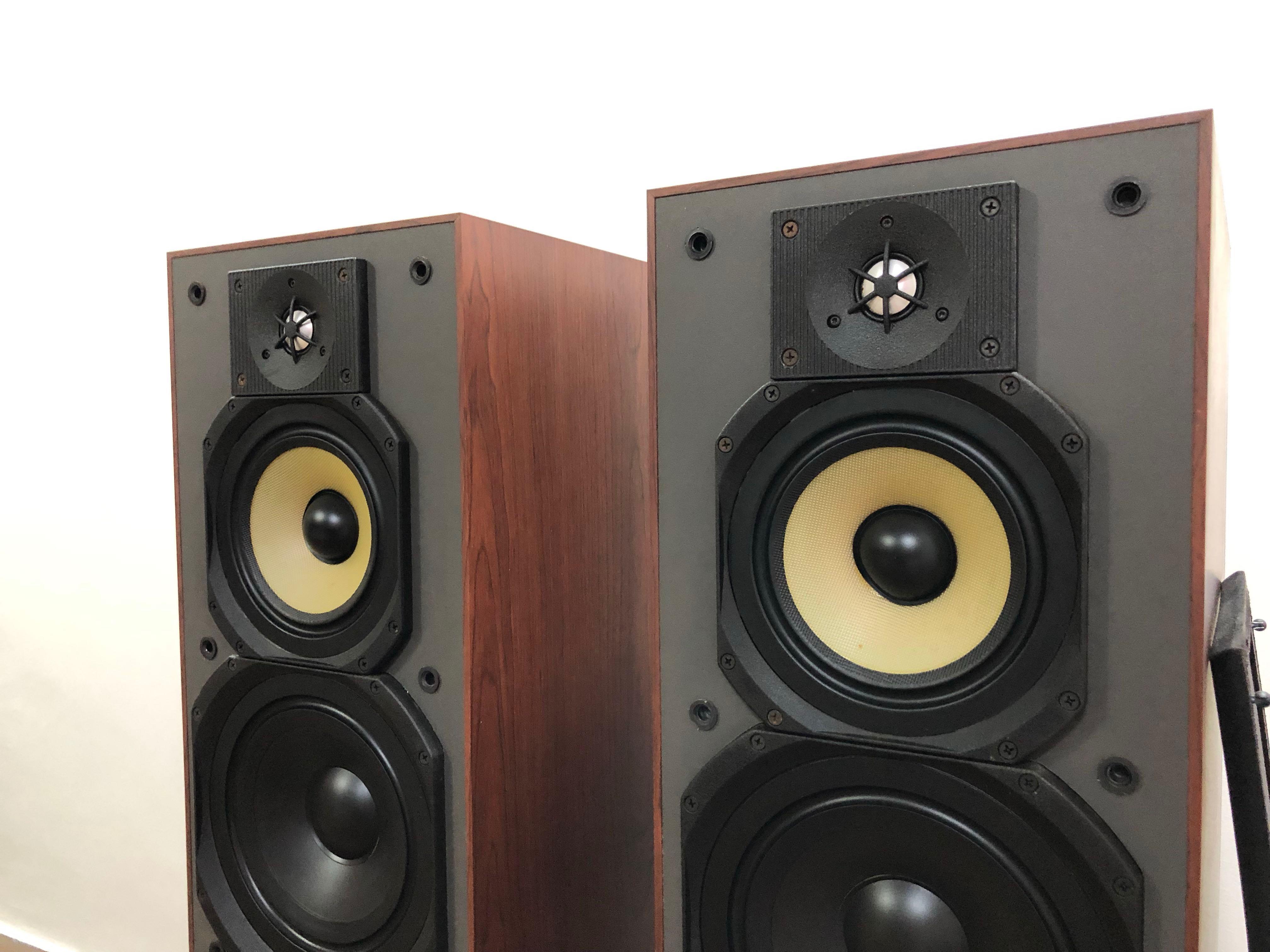Paradigm Reference Studio 40 V2 Bookshelf Speakers Paradigm
