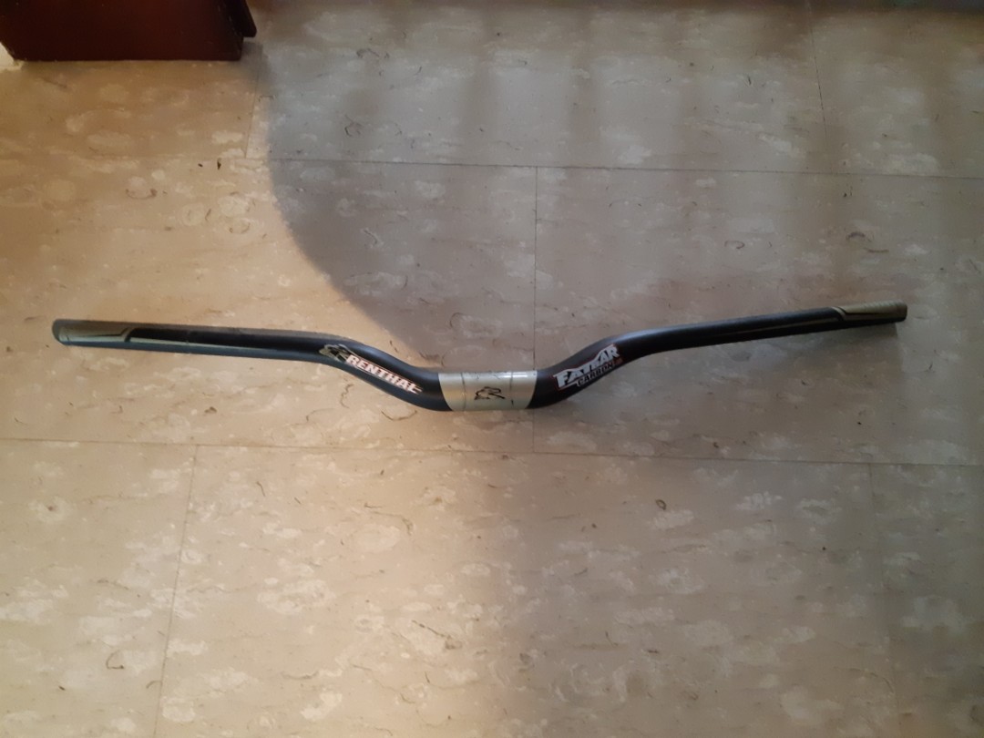 Renthal Fatbar Carbon 35 Riser Bar (30mm rise), Sports Equipment ...