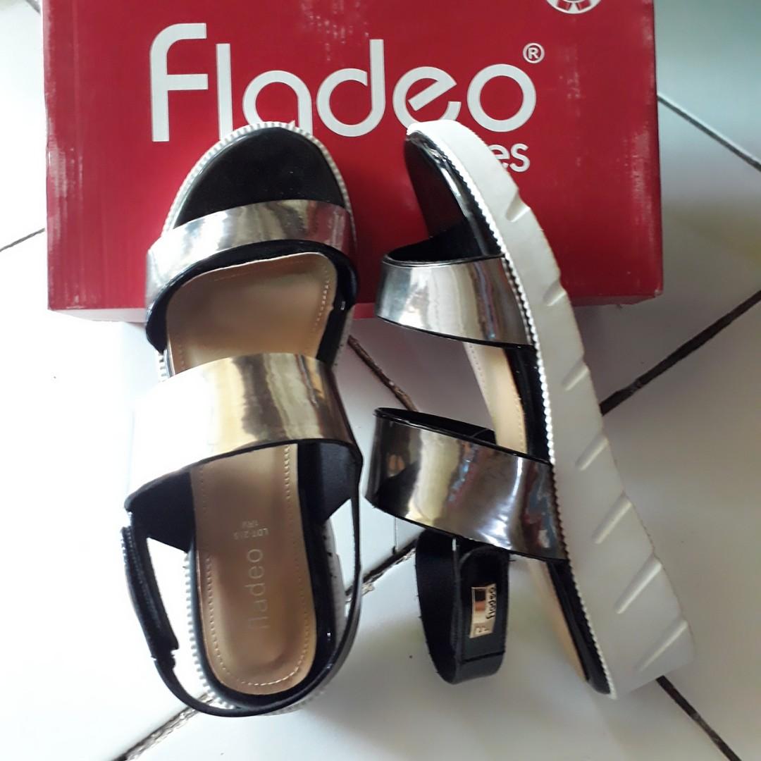 Sepatu cheap wedges 218