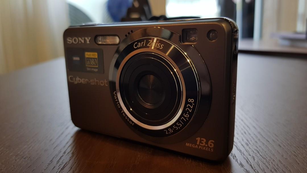 Sony W300 Camera with Underwater Housing, Photography, Cameras on Carousell