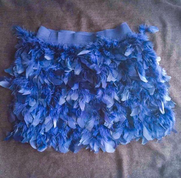 Stradivarius feather skirt