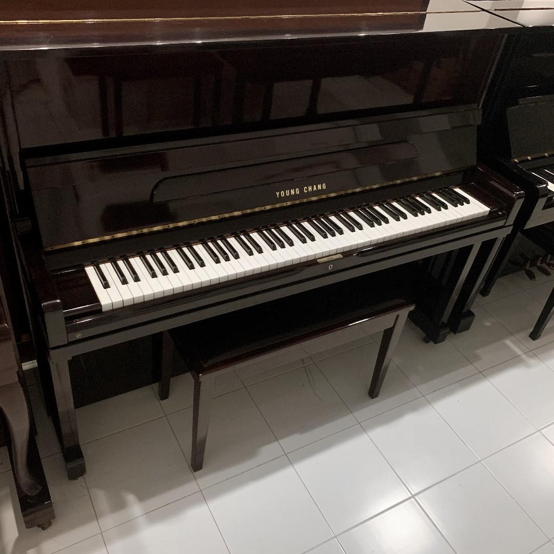 Used Young Chang E121 Piano Music Media Music Instruments On