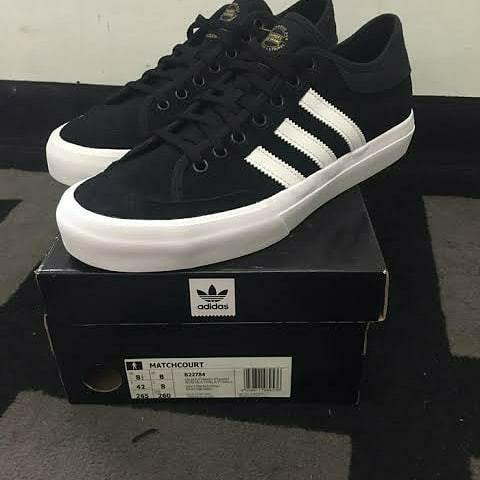 Adidas skateboarding matchcourt kode art B22784