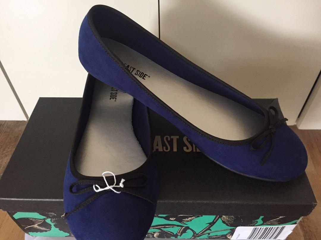 navy blue flats payless