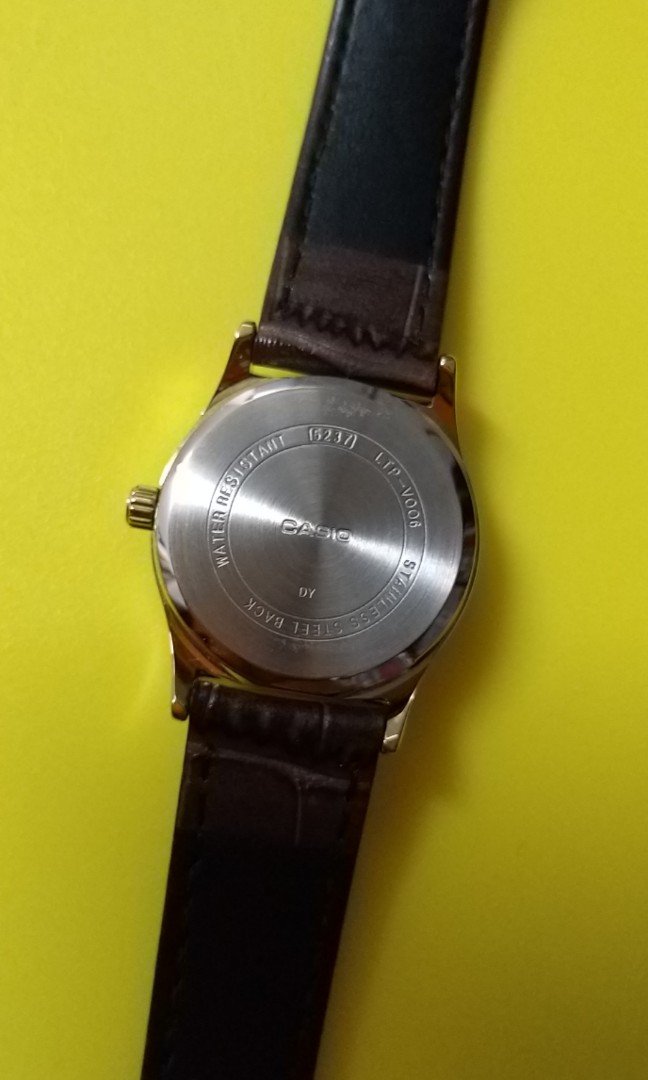 Casio watch, Women's Fashion, Watches & Accessories, Watches on Carousell