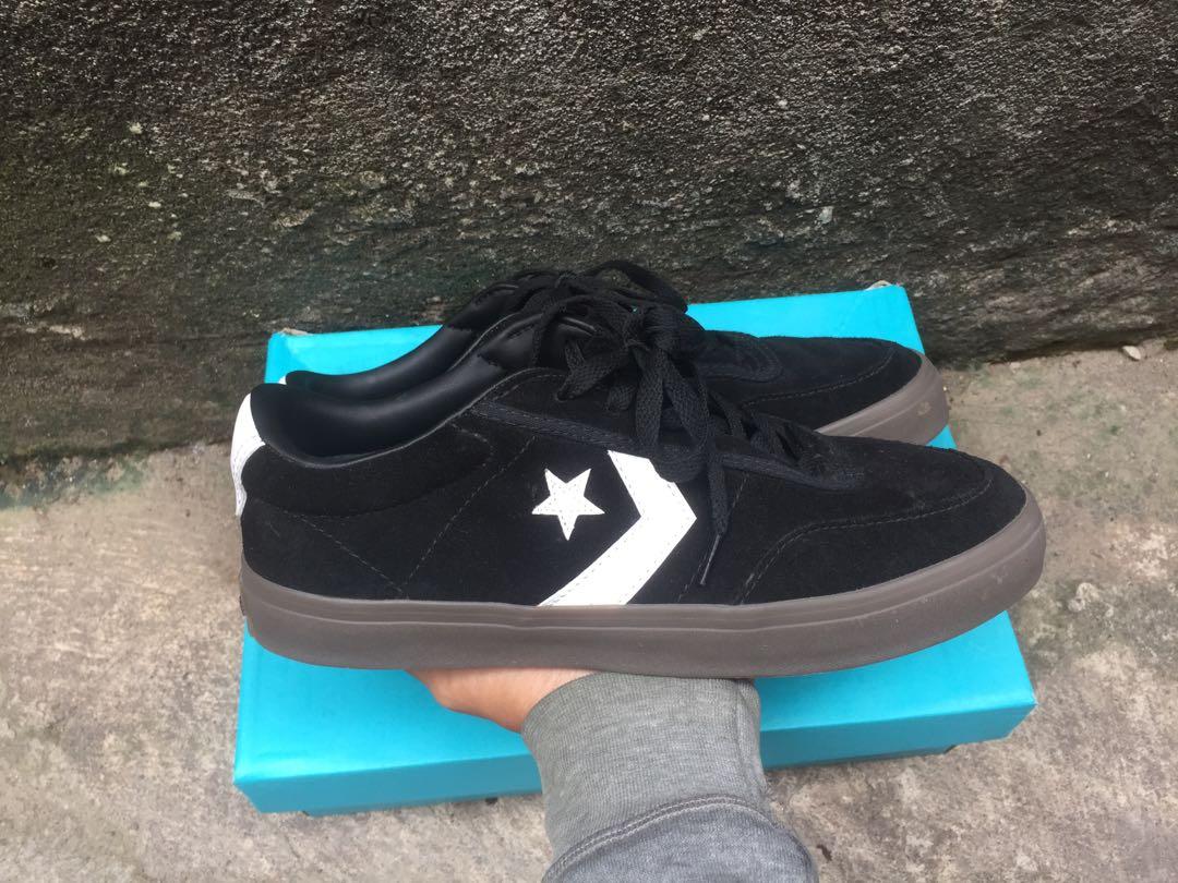 Converse courtlandt black online gum