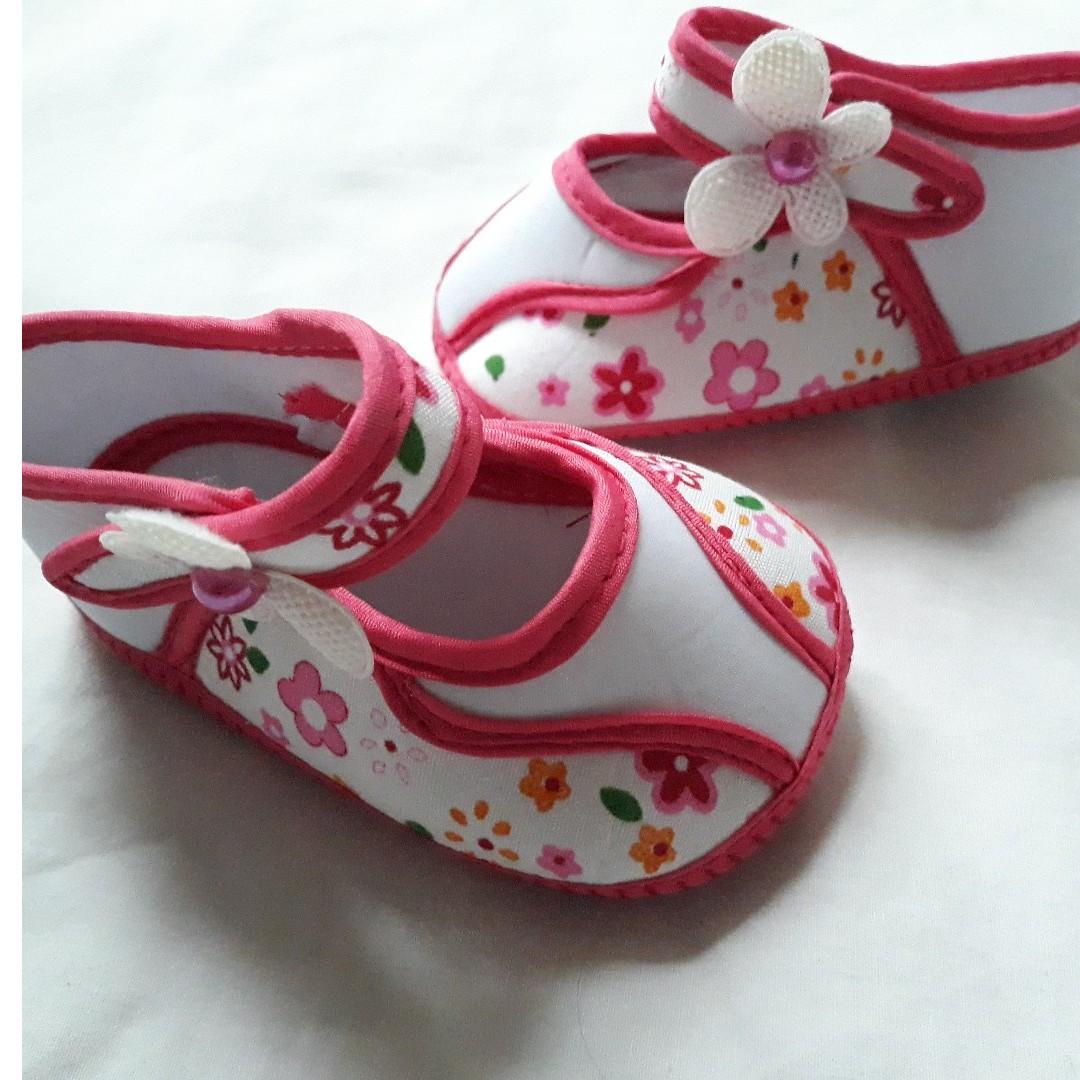 Infant shoes, Babies & Kids, Babies & Kids Fashion on Carousell