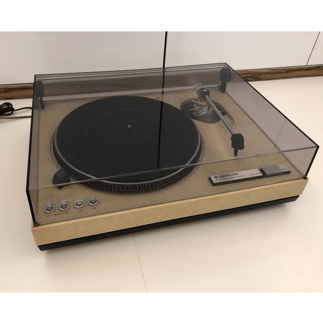Kenwood KD 550 Turn Table (WITHOUT TONEARM), Audio, Other Audio