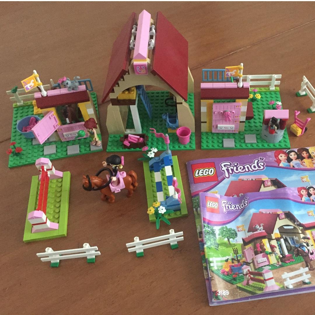 lego stables