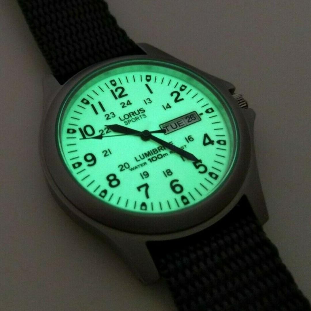 Seiko glow in the dark watch deals