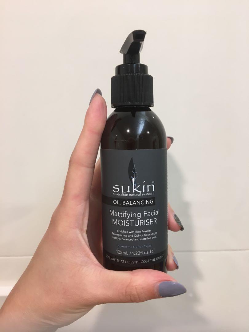 sukin acne
