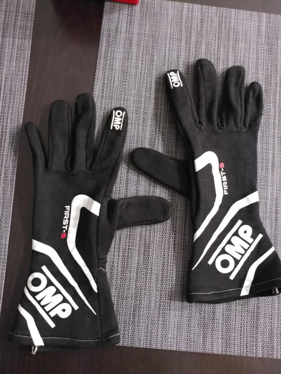 Omp first s top gloves