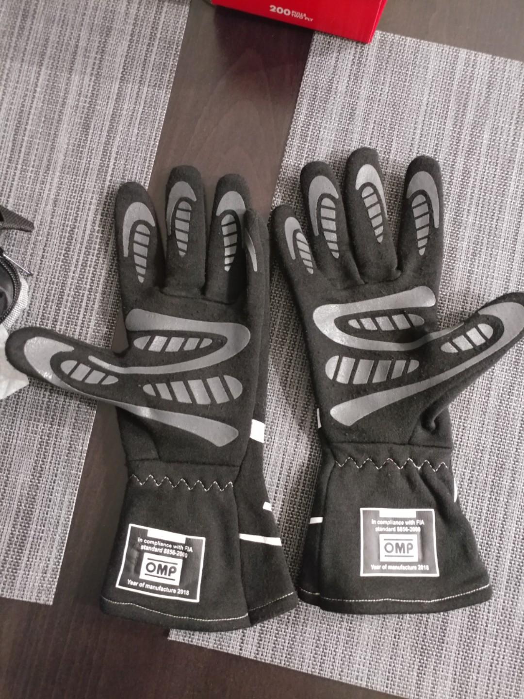 Omp first s top gloves