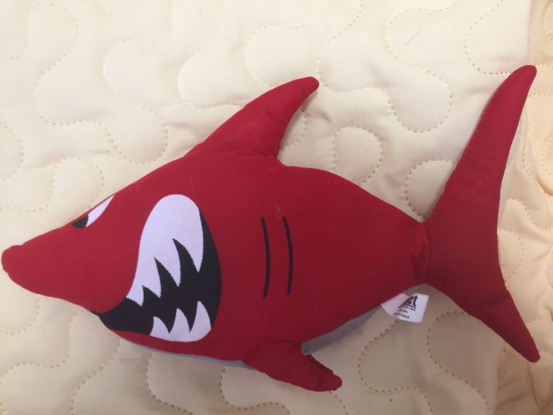red shark toy