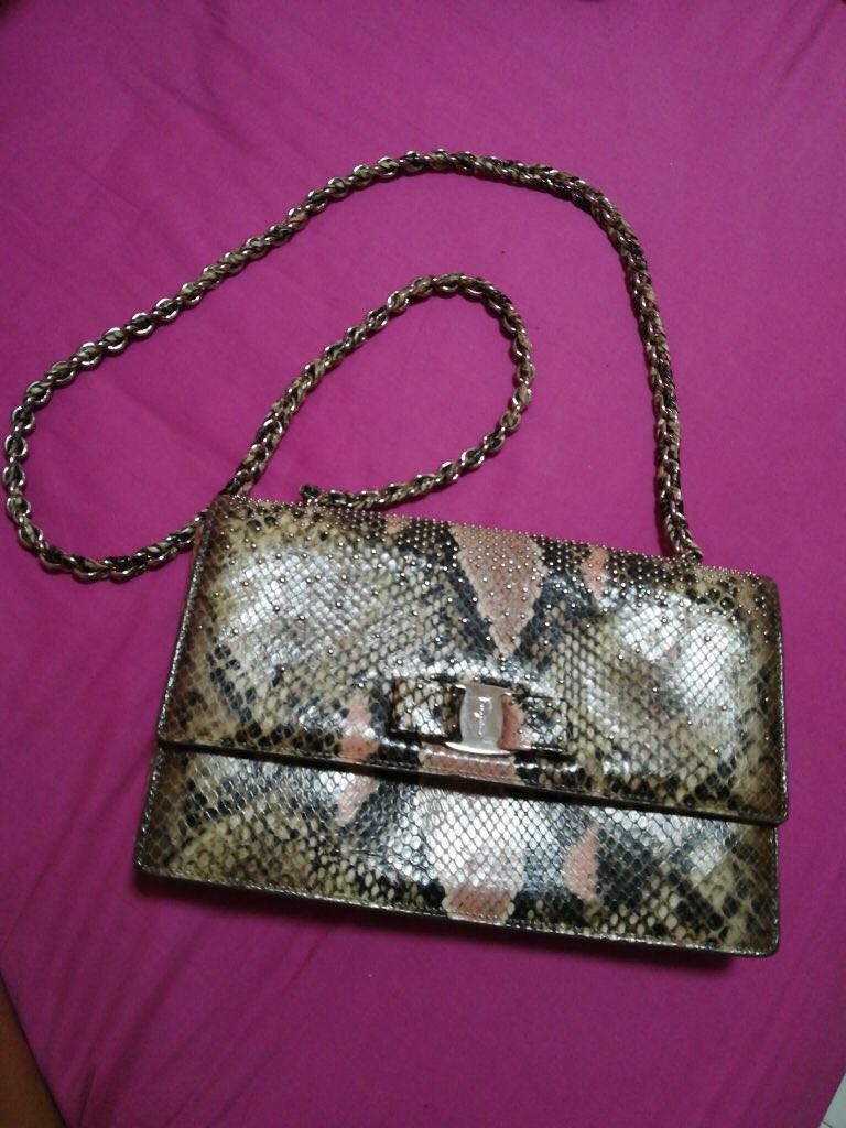 Salvatore ferragamo snakeskin bag outlet