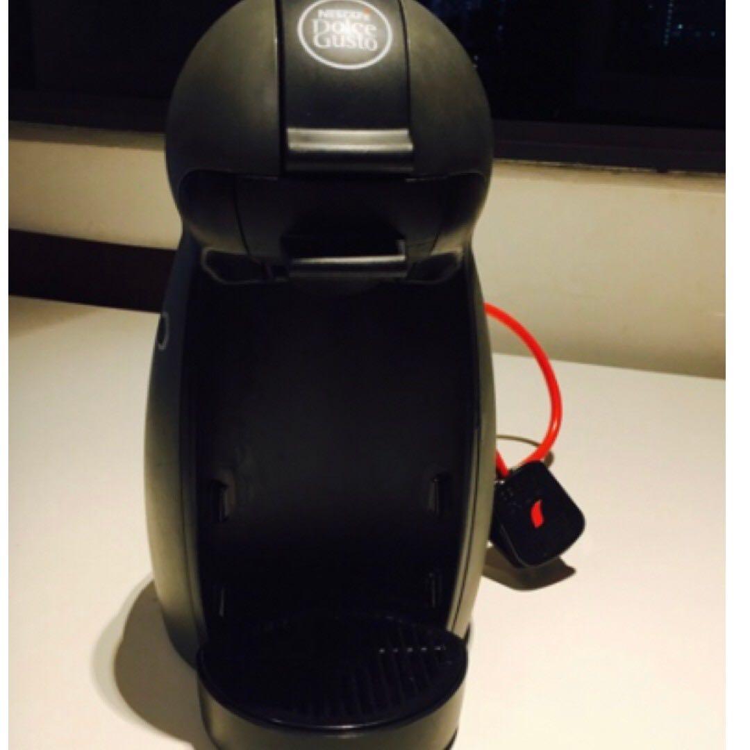 The compact Piccolo capsule coffee machine, TV & Home Appliances