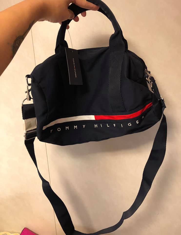 Tommy Hilfiger Duffle Bag, Women's Fashion, Bags & Wallets, Crossbody