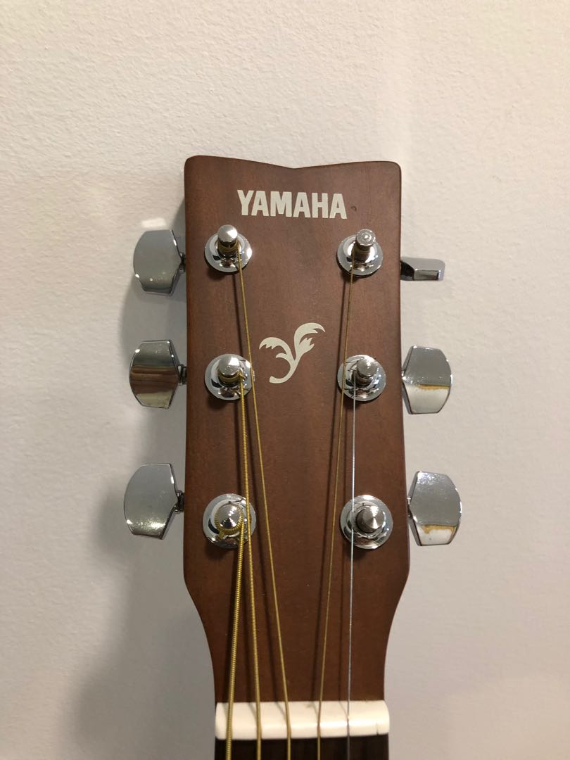 Yamaha Acoustic Guitar, Hobbies & Toys, Music & Media, Musical ...