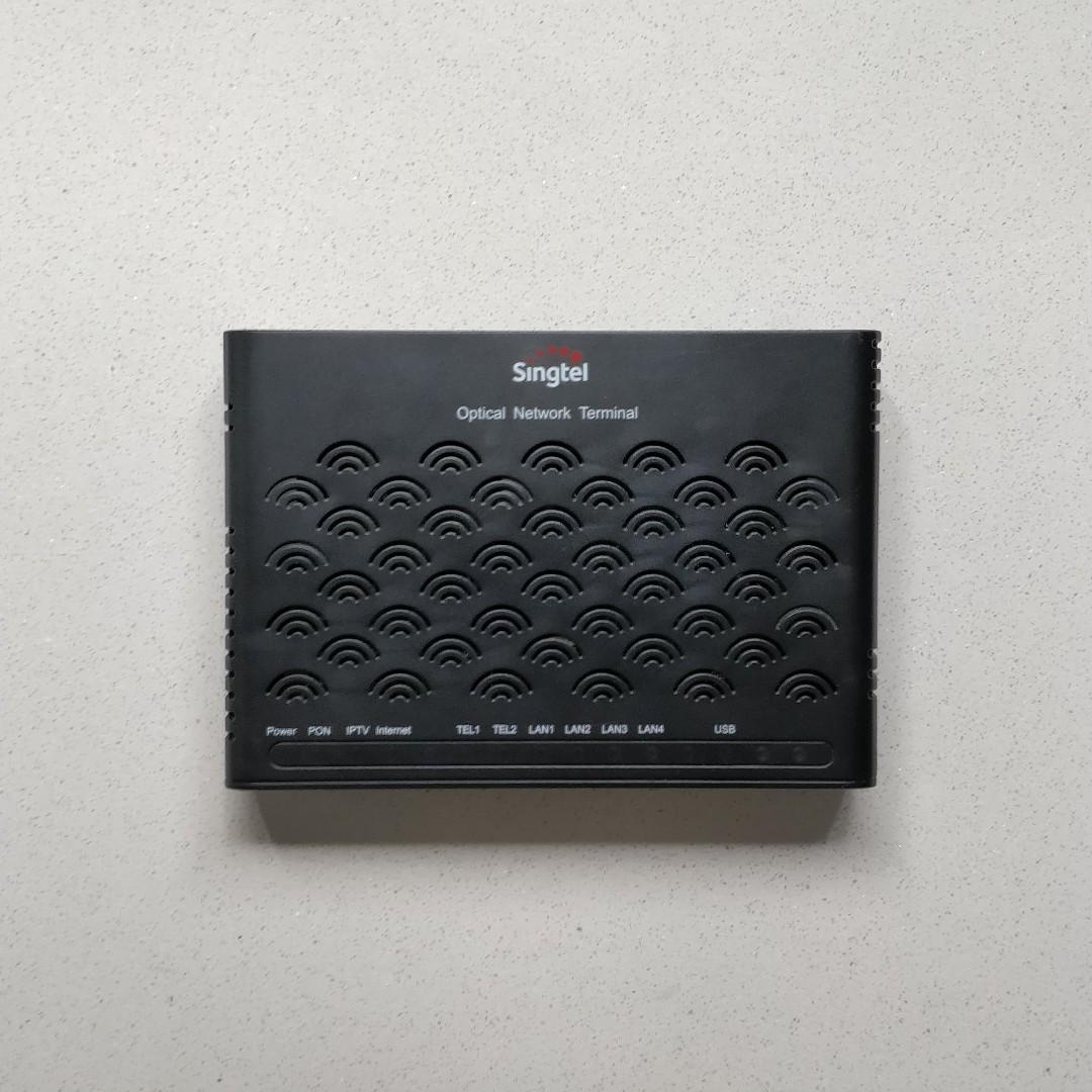 Zte Zxa10 F620g Singtel Gpon Ont With Optical Cable Electronics Computer Parts Accessories On Carousell