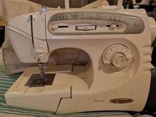Singer Sewing Machine