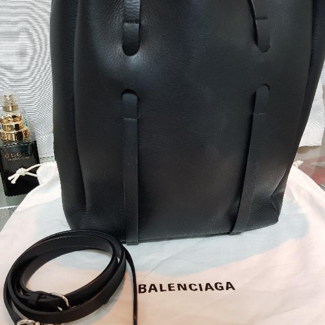 Balenciaga Everyday Tote Bag Xs Women S Fashion Bags Wallets