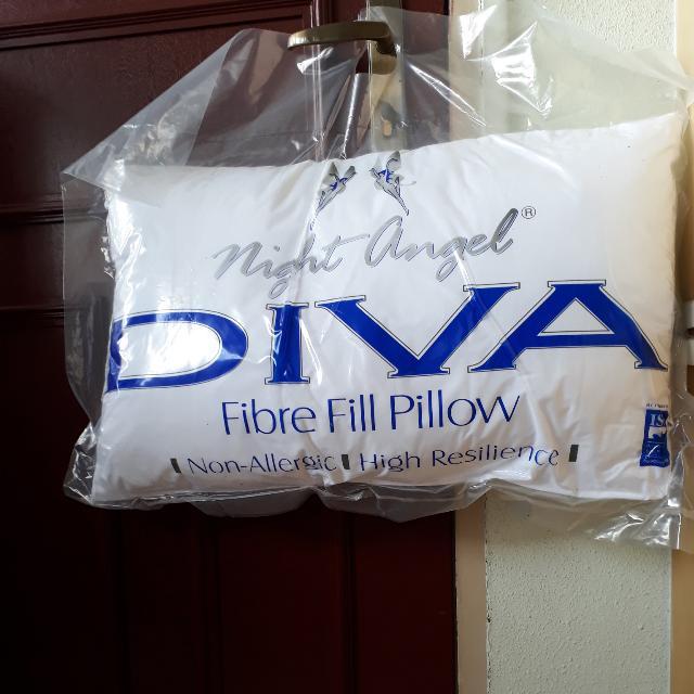 Bn Pillow Night Angel Diva Fibre Fill Furniture Beds Mattresses On Carousell
