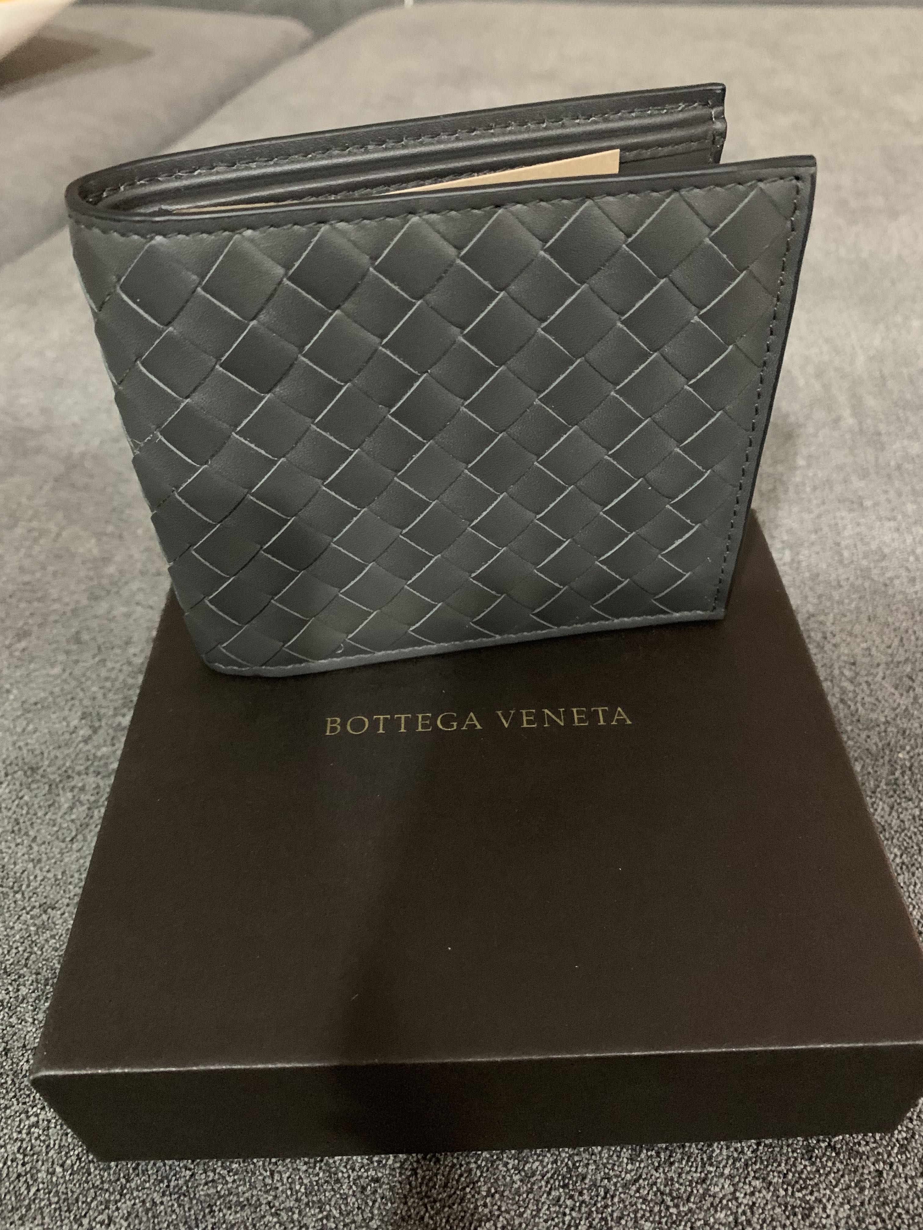 Bottega Veneta Men's Wallet, Luxury, Bags & Wallets on Carousell