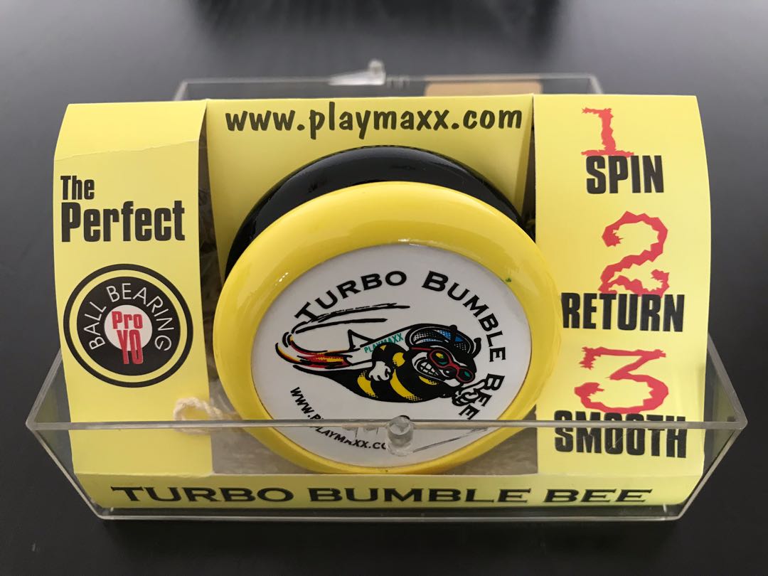 Collector’s YoYo TURBO BUMBLEBEE with SIGNATURE yellowblack string still UNOPENED!!!, Hobbies