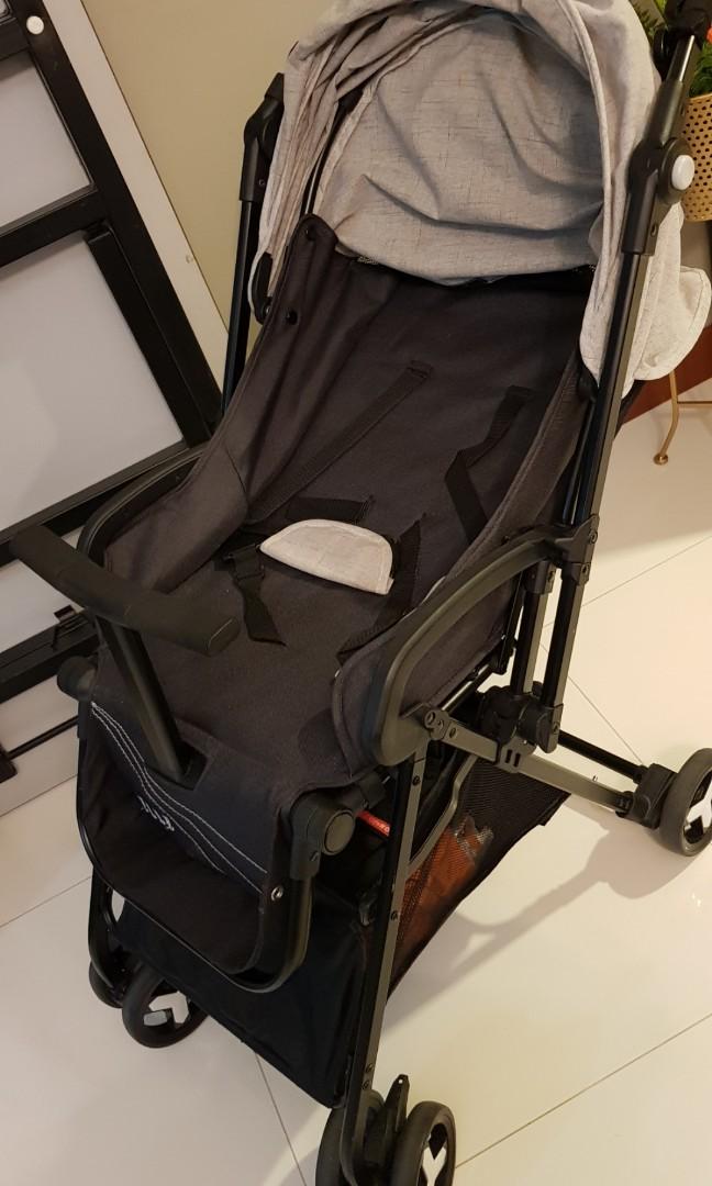 Elle Stroller Babies Kids Going Out Strollers on Carousell