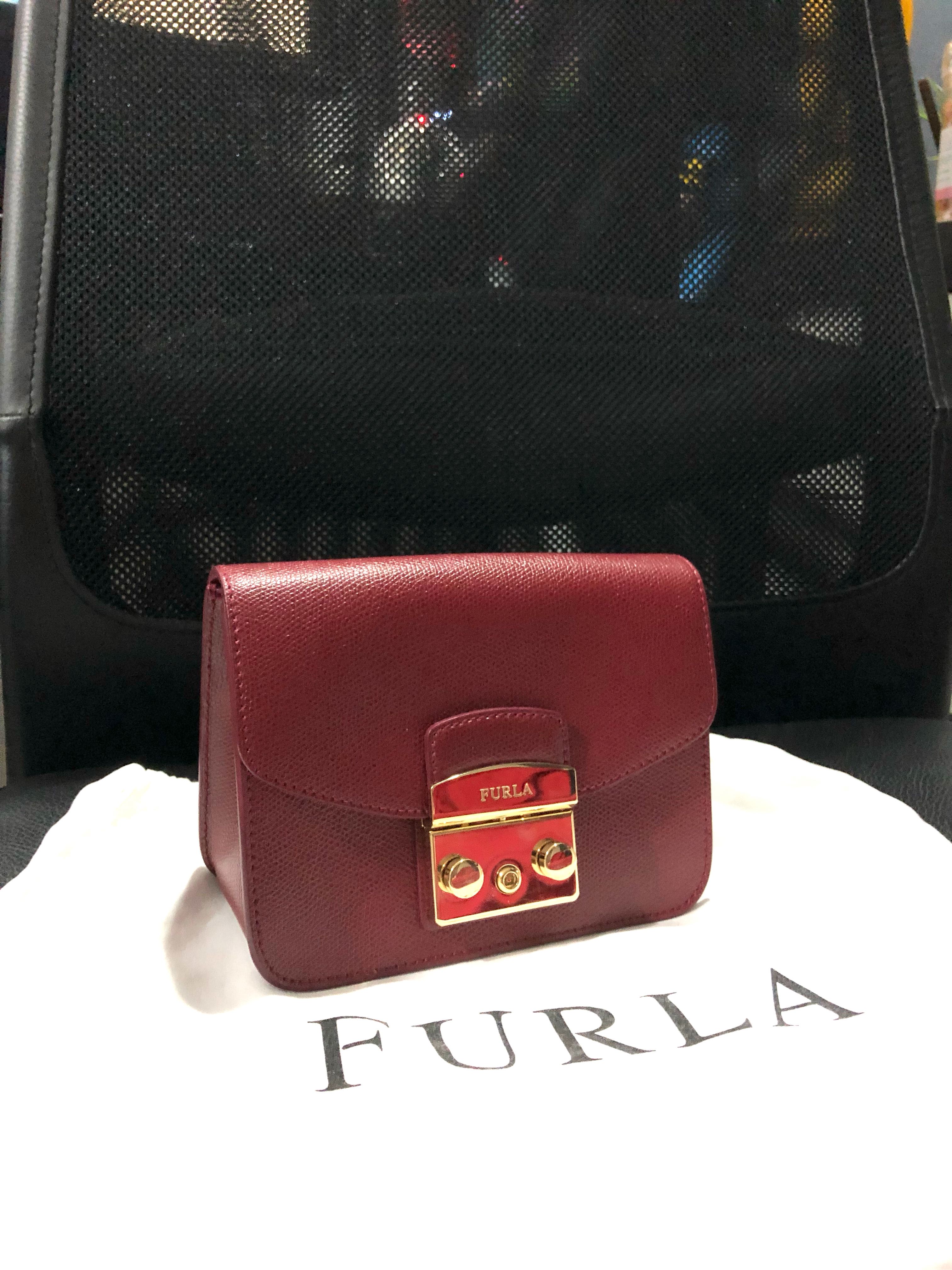 Furla Metropolis mini in Maroon