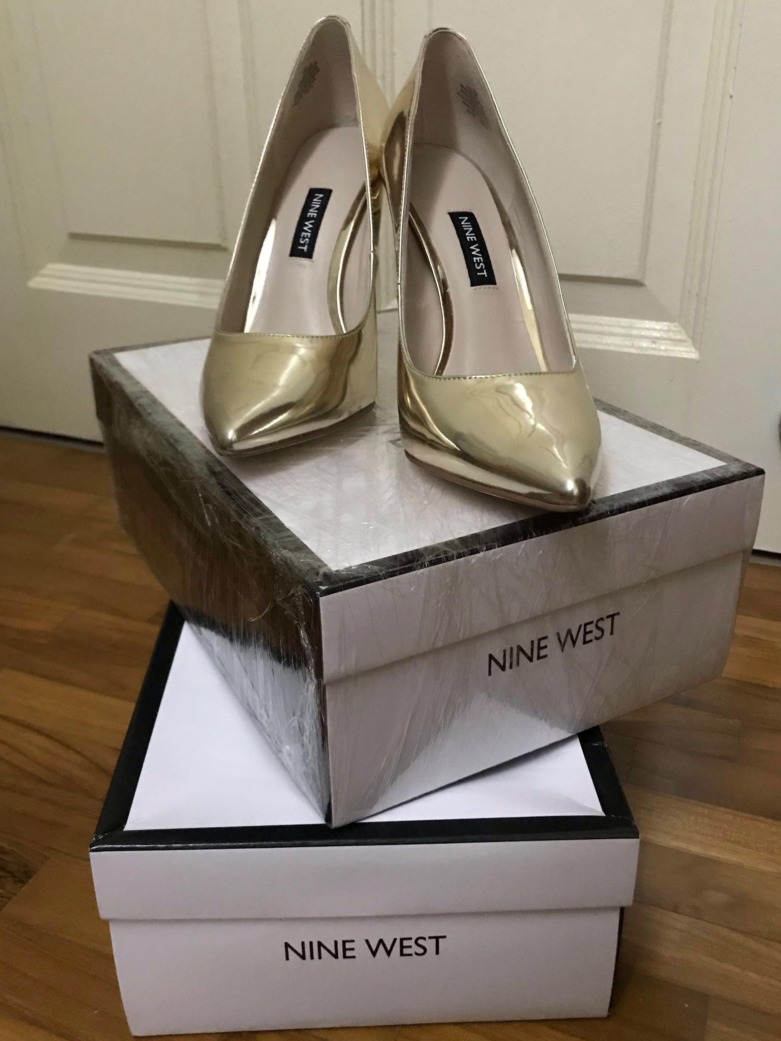 Nine west gold pumps top