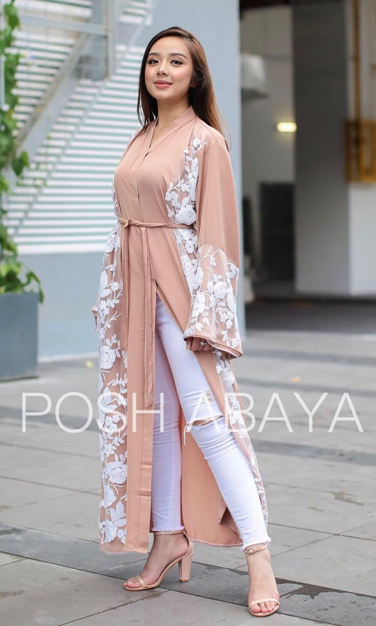 Posh abaya top
