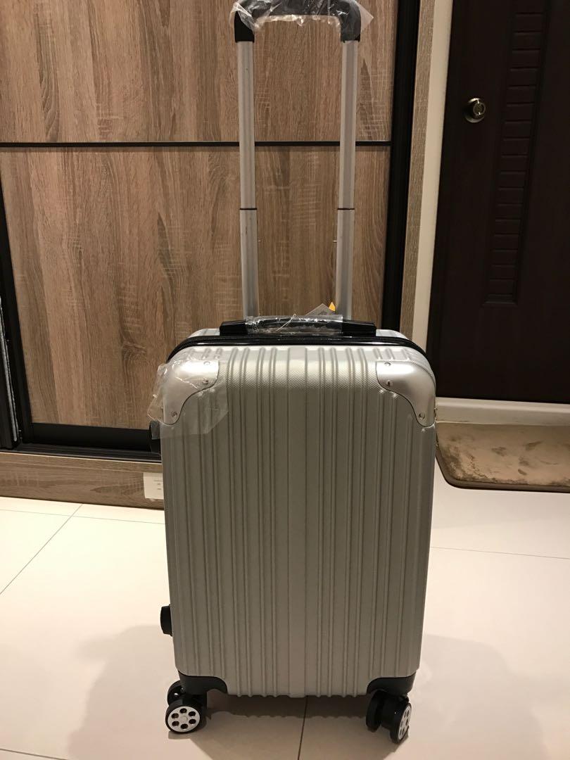20吋太空银行李箱
