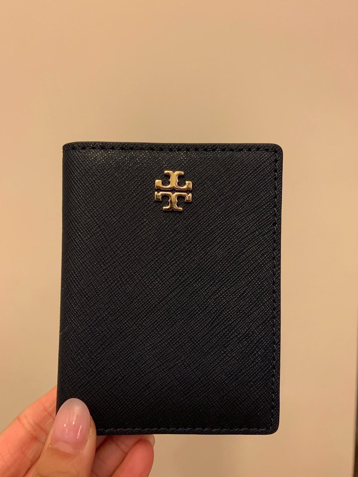 Tory burch emerson outlet foldable card case