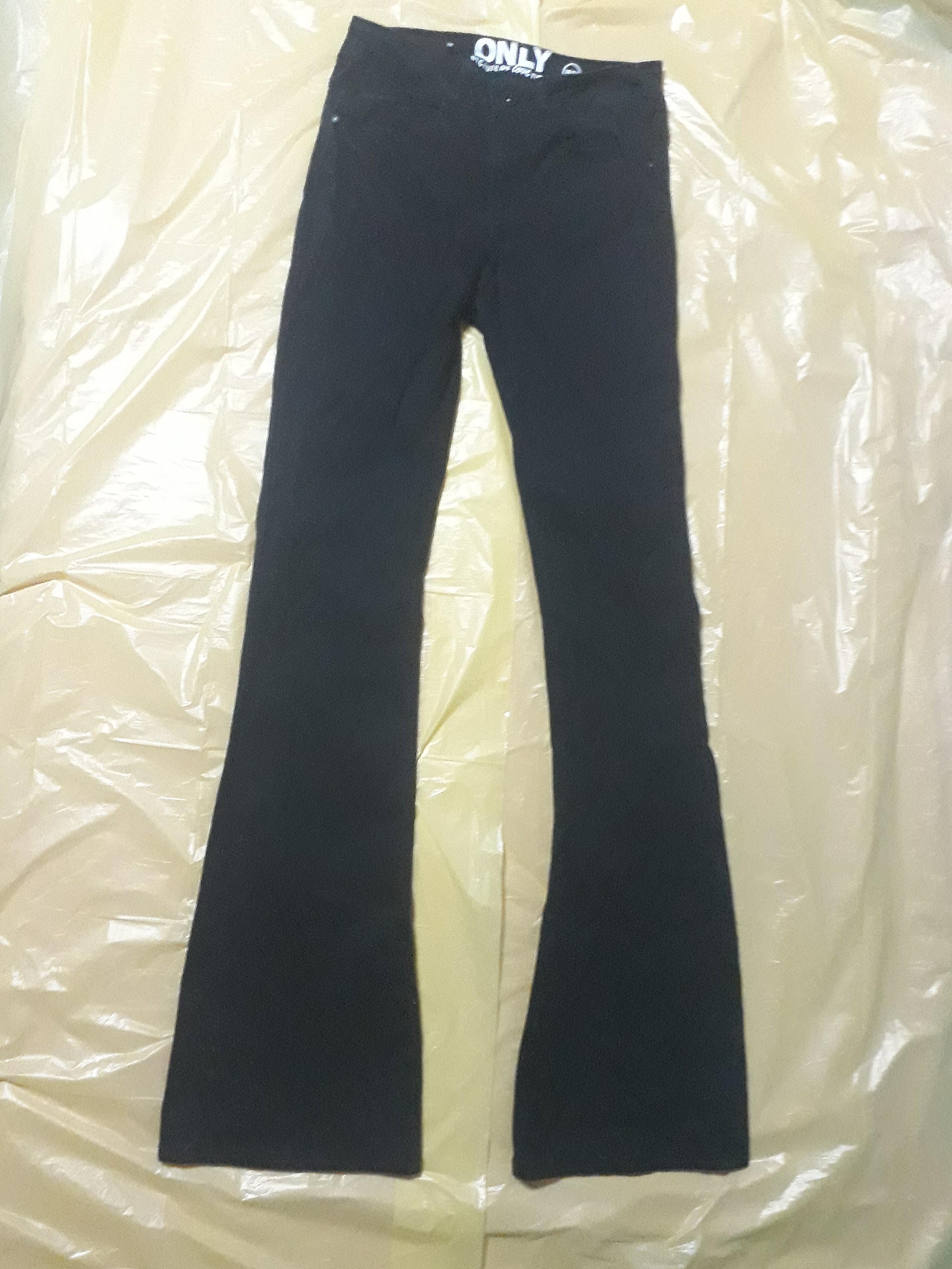 Authentic Only Black Super Bell-Bottom Sexy Stretchable Denim Pants (Category: Other Bottoms) located in Taguig. Submitted by rainbow_heart (Listing ID 219015636, Image 1). Description: Bought in Shanghai China for my cousin RFS: doesn't fit her 😥 Never used.