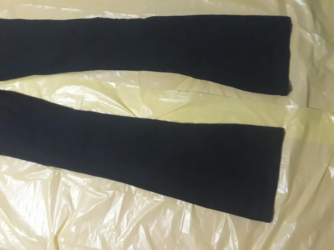 Authentic Only Black Super Bell-Bottom Sexy Stretchable Denim Pants (Category: Other Bottoms) located in Taguig. Submitted by rainbow_heart (Listing ID 219015636, Image 2). Description: Bought in Shanghai China for my cousin RFS: doesn't fit her 😥 Never used.